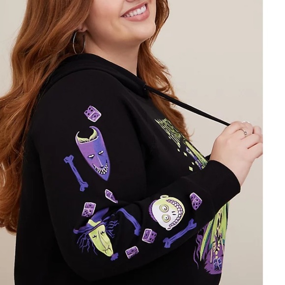 TORRID NWT DISNEY NIGHTMARE BEFORE CHRISTMAS HOODIE - COZY FLEECE OOGIE BOOGIE - Picture 3 of 6